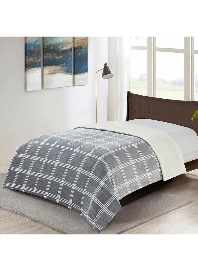 Braxton Magadan Printed Flannel Sherpa Queen Blanket 220 x 200 cm