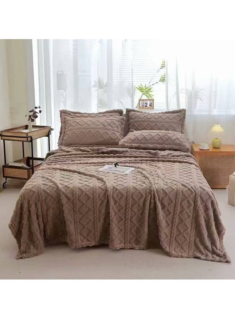 Blanket and matching pillowcases Wool Blanket Double Layer Thickening Blanket Warm Plaid Fleece Super Warm Soft Throw Sofa Bed Cover 2pcs pillowcases  230*200cm