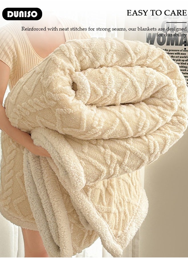 Throw Blanket for Couch or Bed, Super Soft Cozy Fleece Blankets for Room Decor, Warm and Breathable,Lightweight Fuzzy Warm Flannel Fleece Blanket Suitable for Couch, Sofa, Bed, Chair