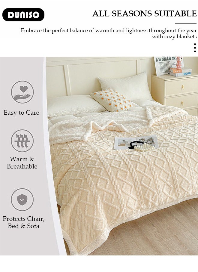 Throw Blanket for Couch or Bed, Super Soft Cozy Fleece Blankets for Room Decor, Warm and Breathable,Lightweight Fuzzy Warm Flannel Fleece Blanket Suitable for Couch, Sofa, Bed, Chair