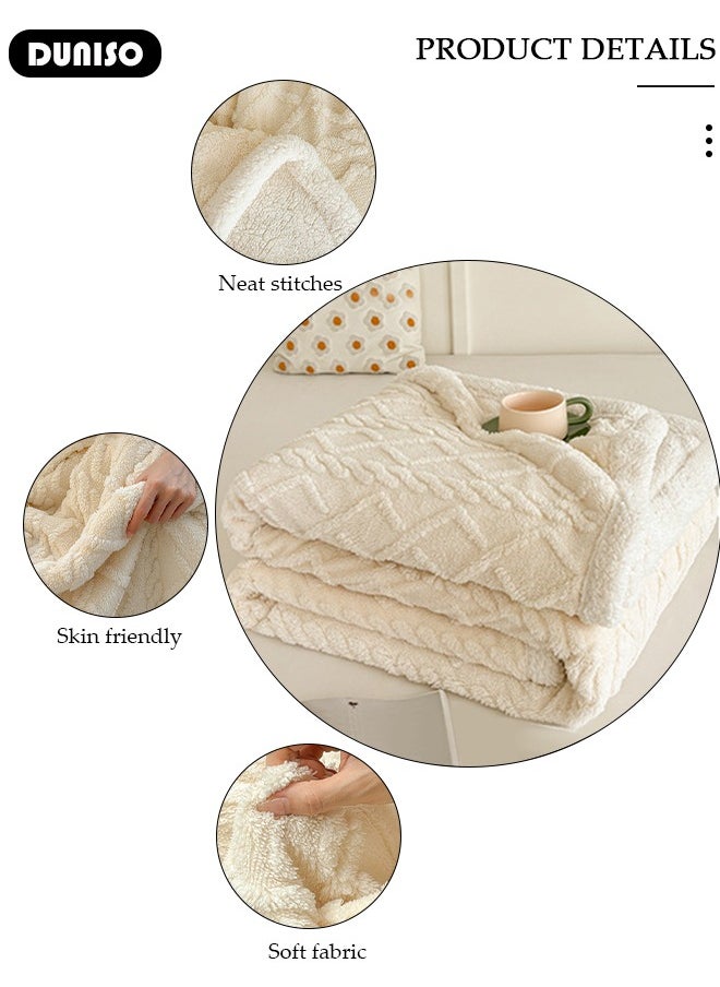 Throw Blanket for Couch or Bed, Super Soft Cozy Fleece Blankets for Room Decor, Warm and Breathable,Lightweight Fuzzy Warm Flannel Fleece Blanket Suitable for Couch, Sofa, Bed, Chair