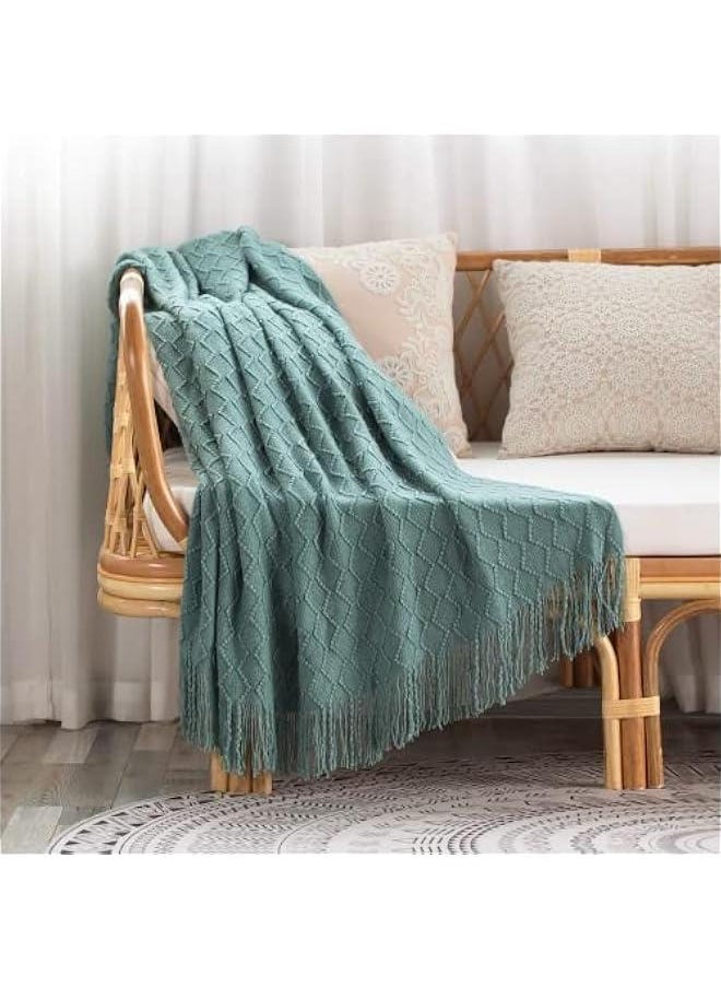 Knitted Throw Blankets, Cozy Lightweight Decorative Throw, Warm Woven Blanket with Tassels for Couch Sofa, Bed and Living Room, All Seasons for Women, Men and Kids (127x180cm, Olive Green)