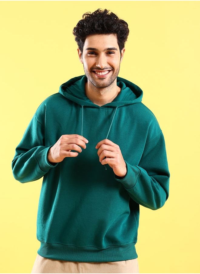 Men Regular Fit Solid Overhead Hooded Sweatshirt