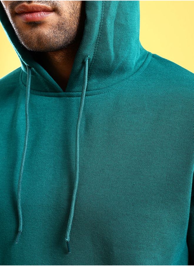 Men Regular Fit Solid Overhead Hooded Sweatshirt