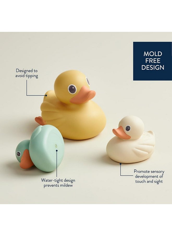 Itzy Ritzy Ducky Family - Set of 3 Duck Floating Bath Toys with Watertight Design (Duck)