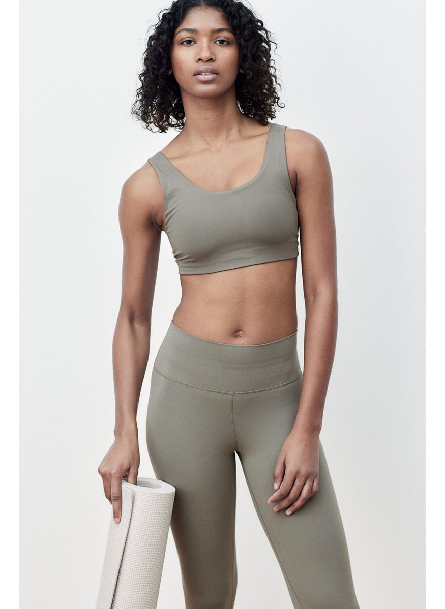 Medium Support Sports Bra In Drymove