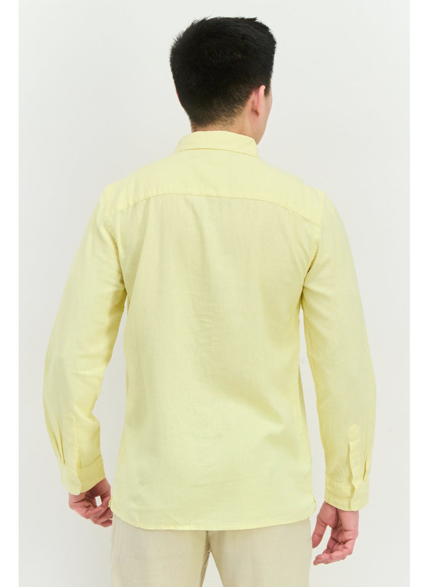 Men Regular Fit Solid Long Sleeves Casual Shirt, Yellow