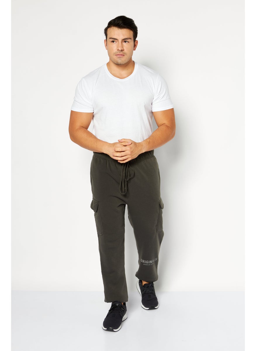 Men Regular Fit Drawstring Graphic Print Sweatpants, Green