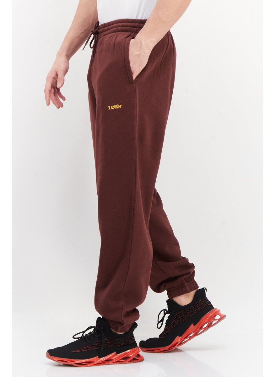 Men Regular Fit Embroidered Logo Jogger Sweatpants, Burgundy