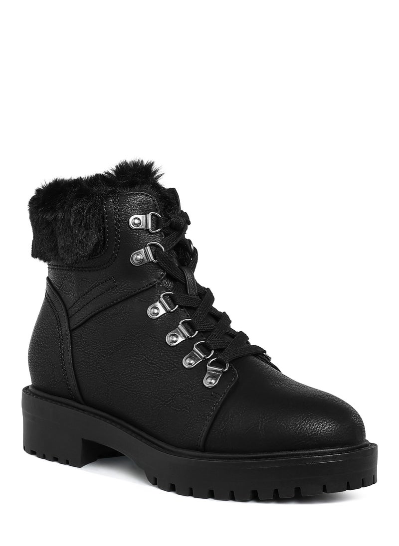 Faux Fur Collar Ankle Boots in Black