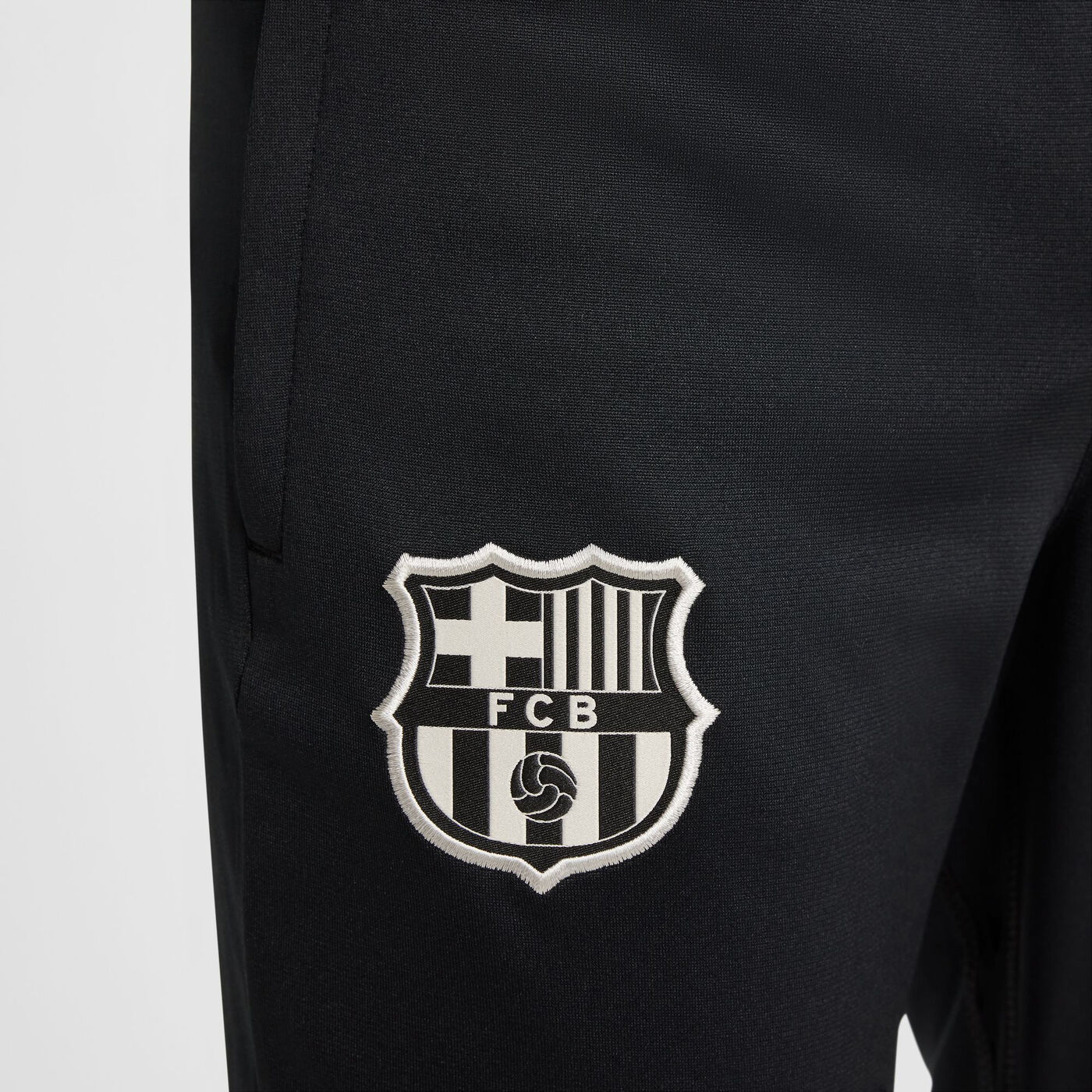 Kids' FC Barcelona Strike Dri-FIT Football Tracksuit