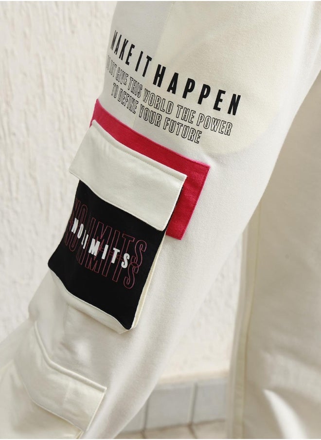 Women's White Cotton Blend Printed Full Length Cargo Regular Fit Trouser