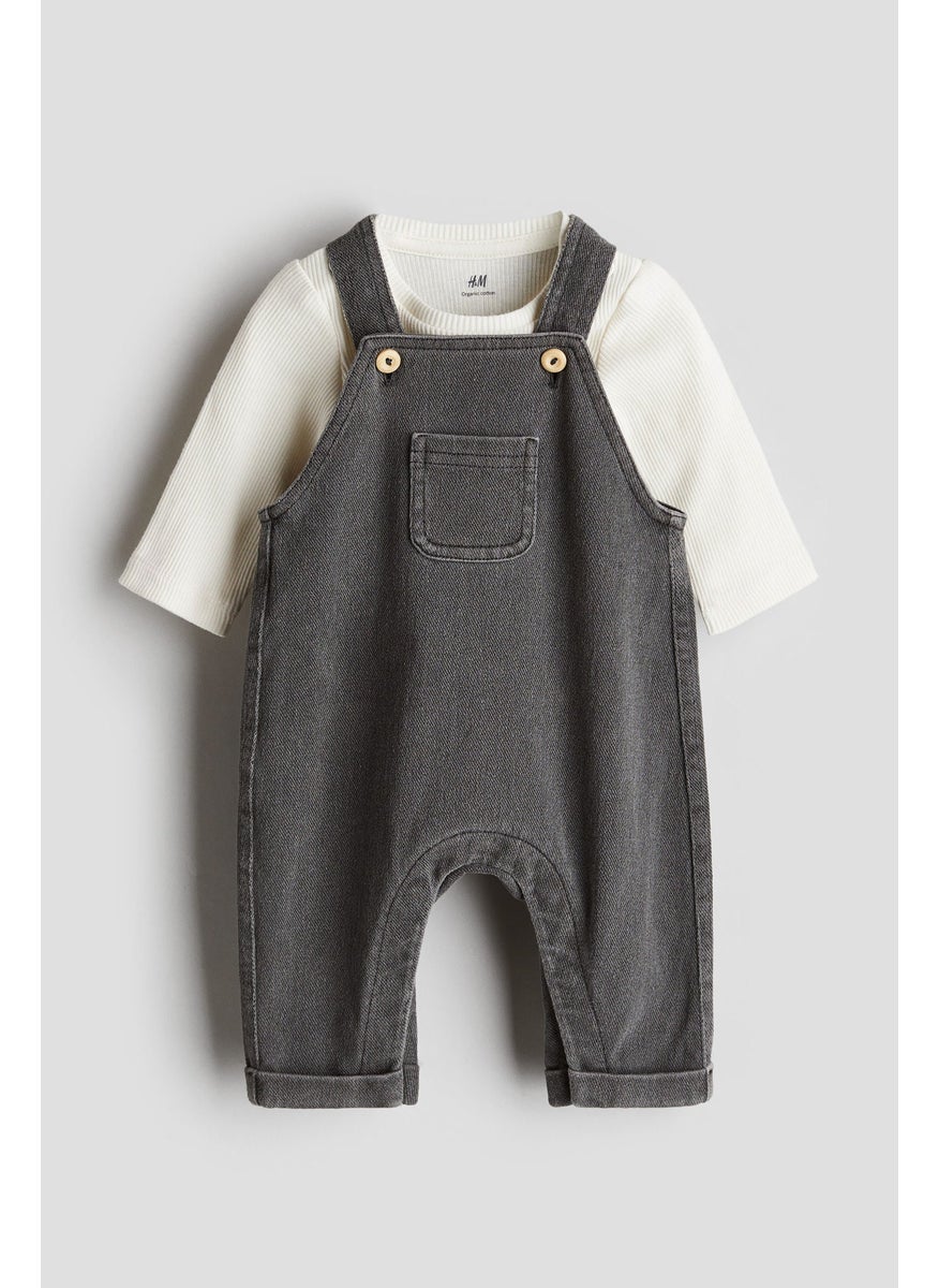 2-Piece Dungarees And Bodysuit Set