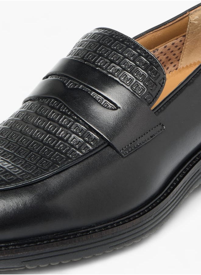 Men's Textured Slip-On Loafers with Cutout Detail