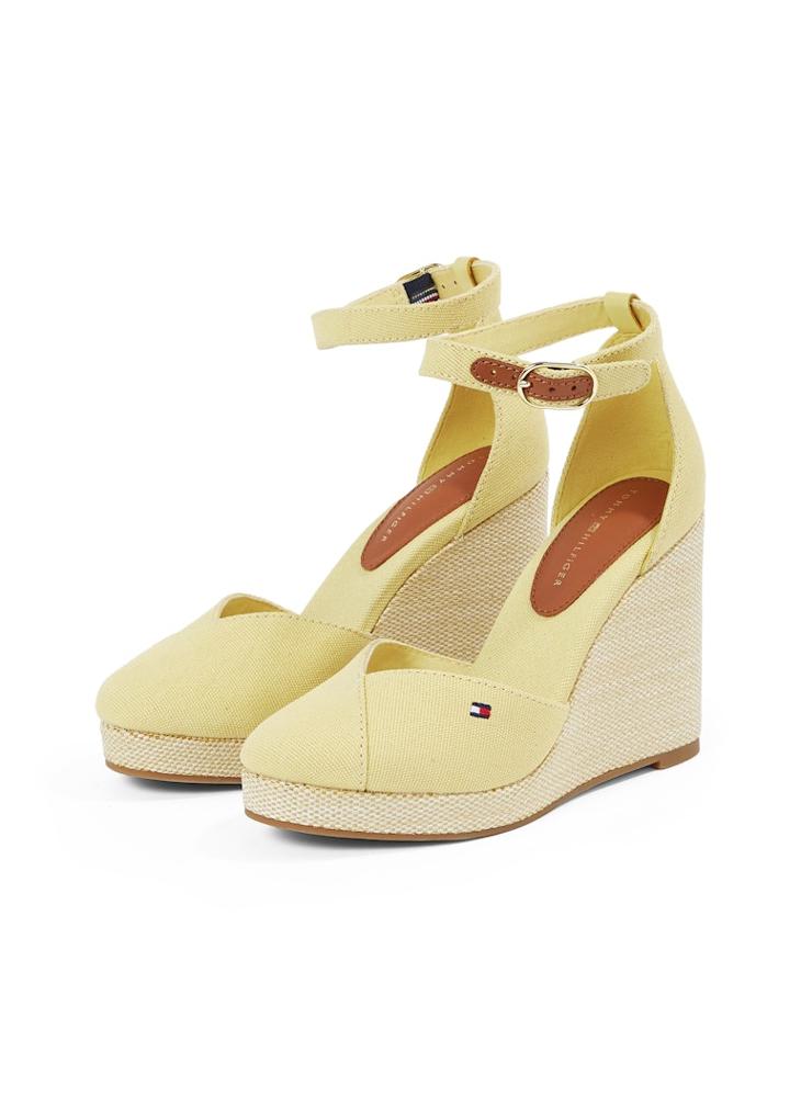 HIGH CLOSED TOE WEDGE ESPADRILLES