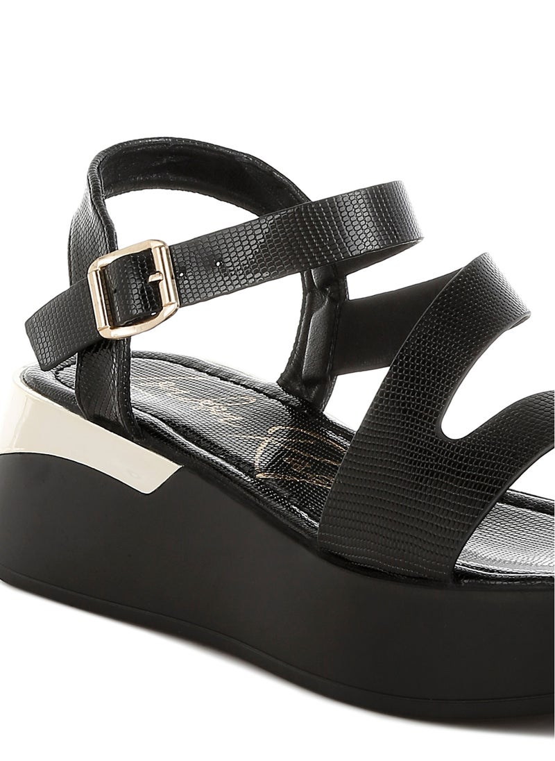 Chunky Flatform Sandals in Black