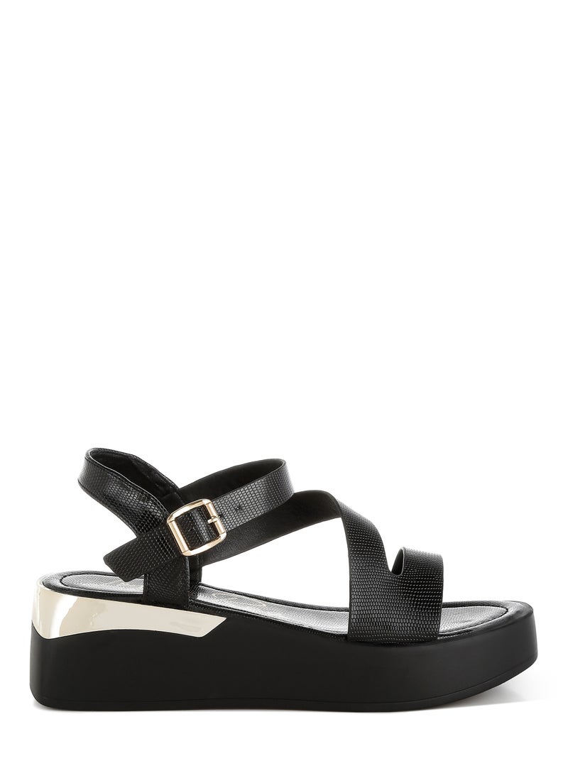 Chunky Flatform Sandals in Black