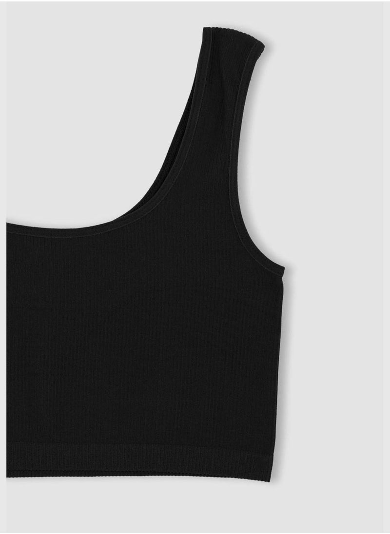 Crew Neck Strappy Sports Bra