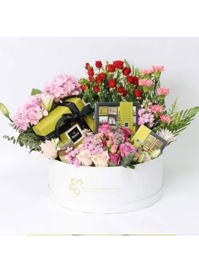 Everything Grand Floral Patchi Hamper