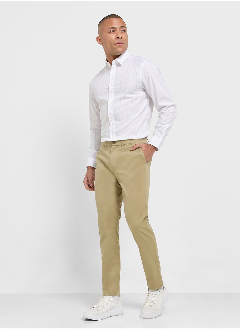 Modern Twill Slim Chino