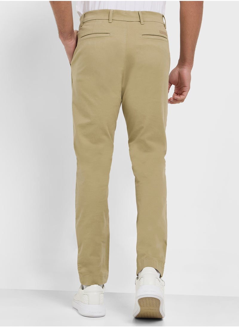 Modern Twill Slim Chino