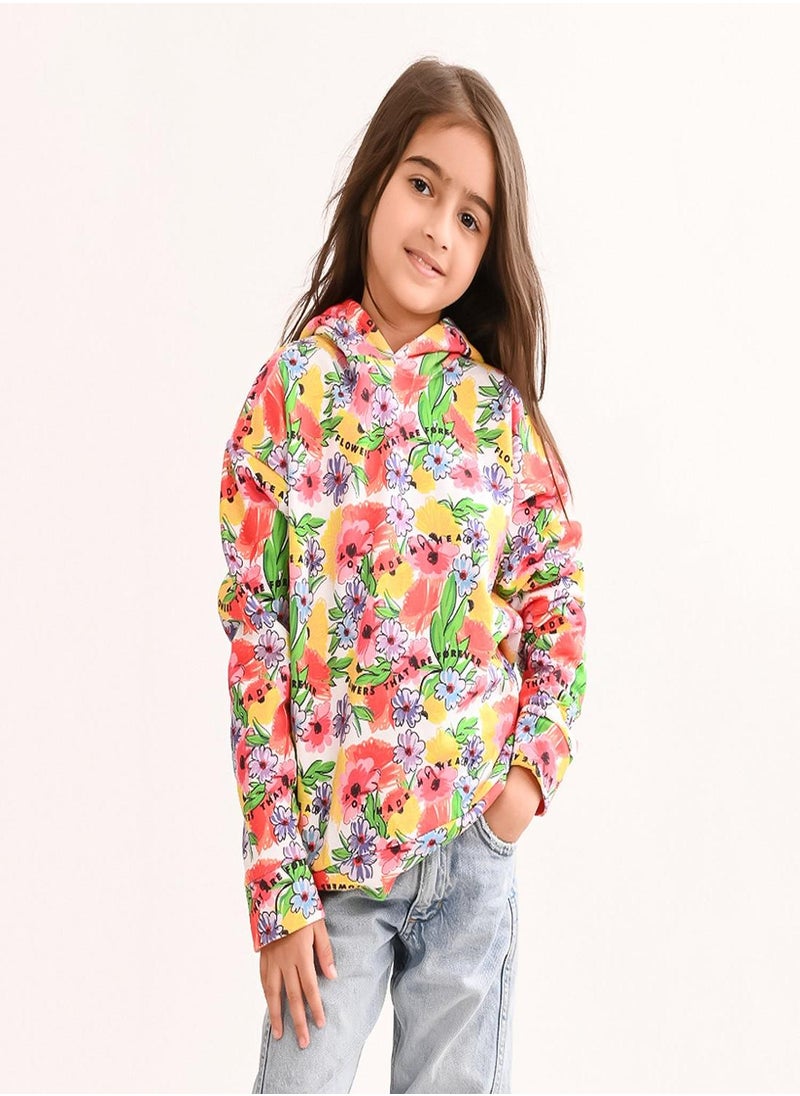 Regular Fit Printed Multicolour Cotton Sweatshirt For Girls Round Neck Flat Collar Pull On 100 % Cotton