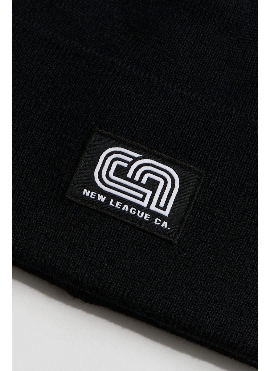 Appliquéd Beanie