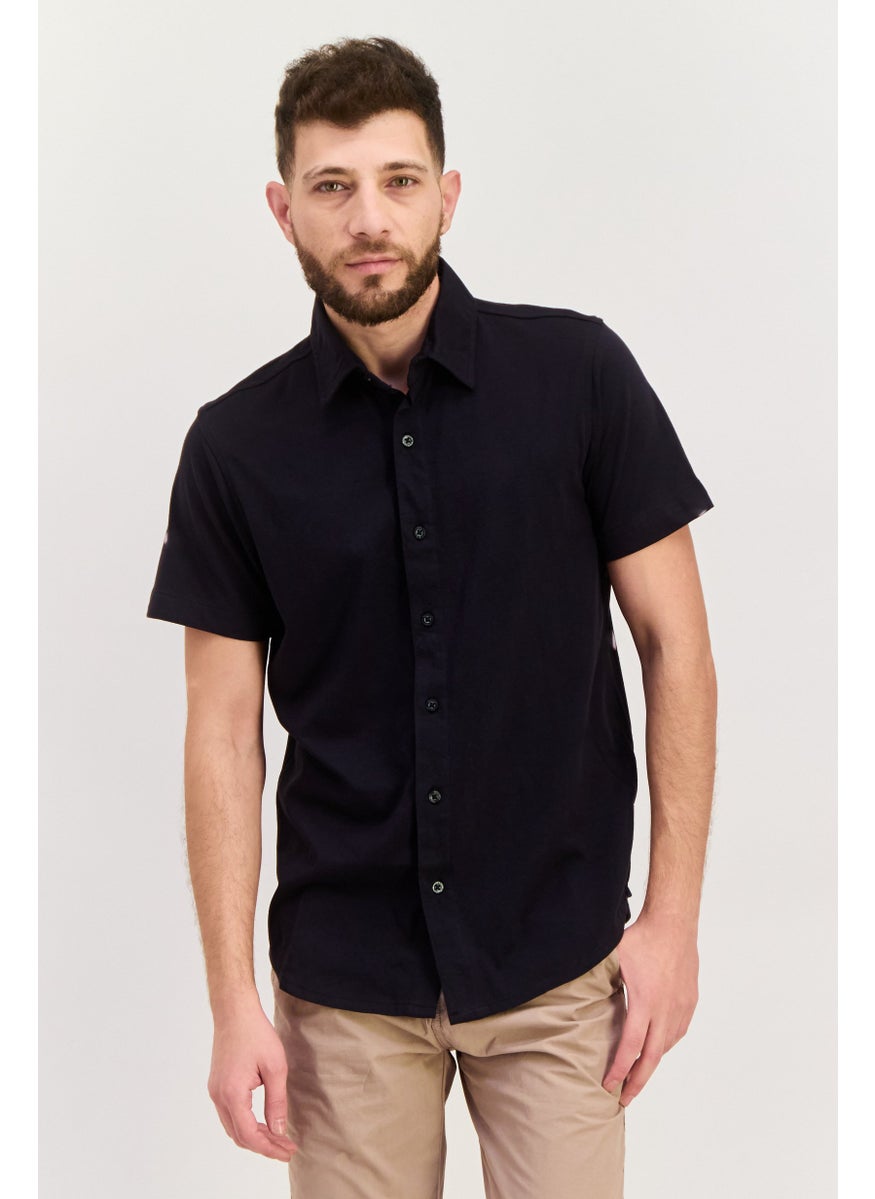 Men Regular Fit Plain Short Sleeve Casual Shirt, Jet Black