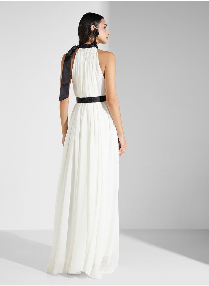 TIE NECK BELTED MAXI DRESS