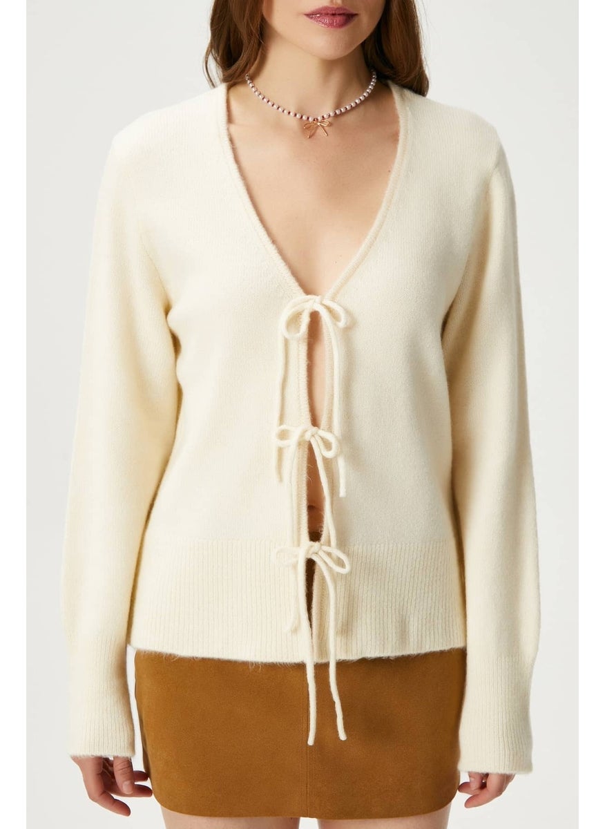 Women's Tena Laced Cream Knit Cardigan