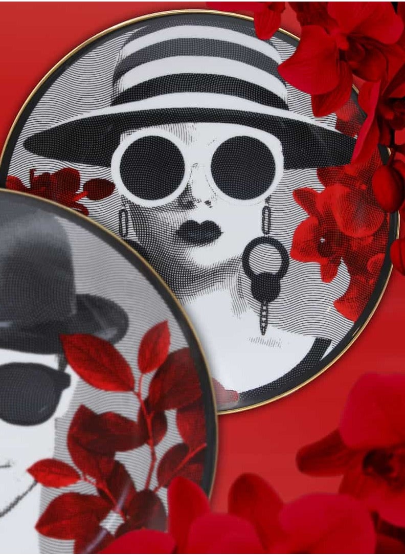 PLATE PORCELAIN MRS. WHITE - DIAM. 24 CM