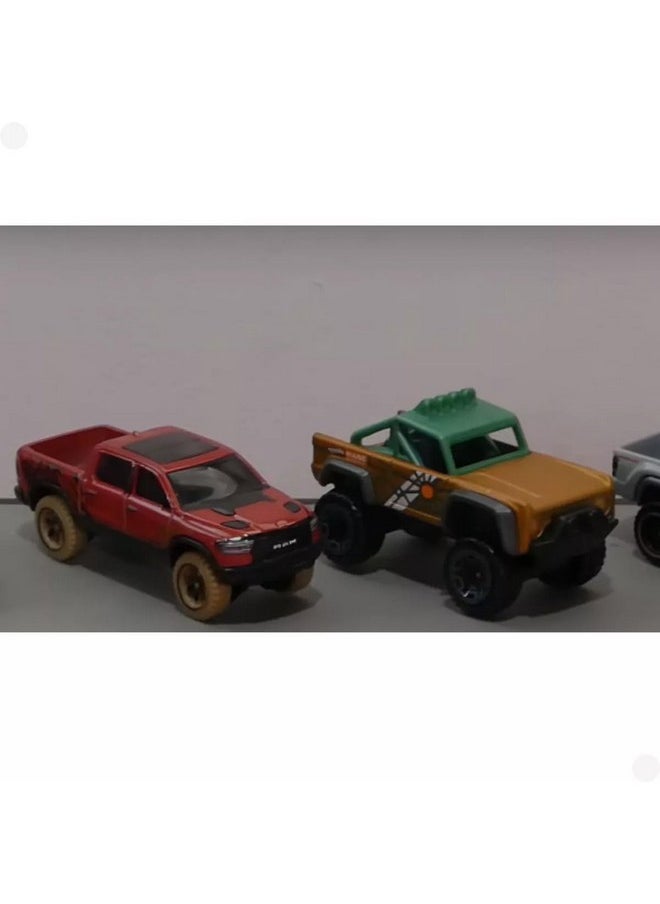 Hot Wheels Car 2024 HW Remote Adventures Pack of 5 (10 Toyota Tundra, Dune A Soar, 2020 Ram 1500 Rebel, Custom Ford Bronco, 20 Toyota Tacoma) Multi - Color