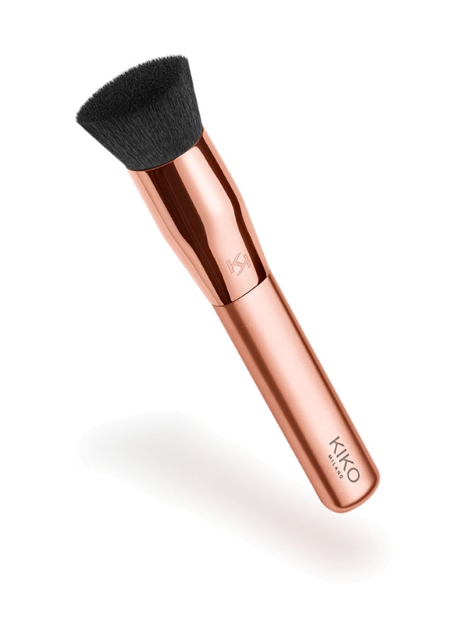 Golden Oasis Face 05 Round Foundation Brush 01