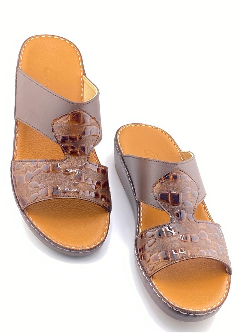 The Majestic Heritage Handcrafted Premium Arabic Full Leather Antique Sandal