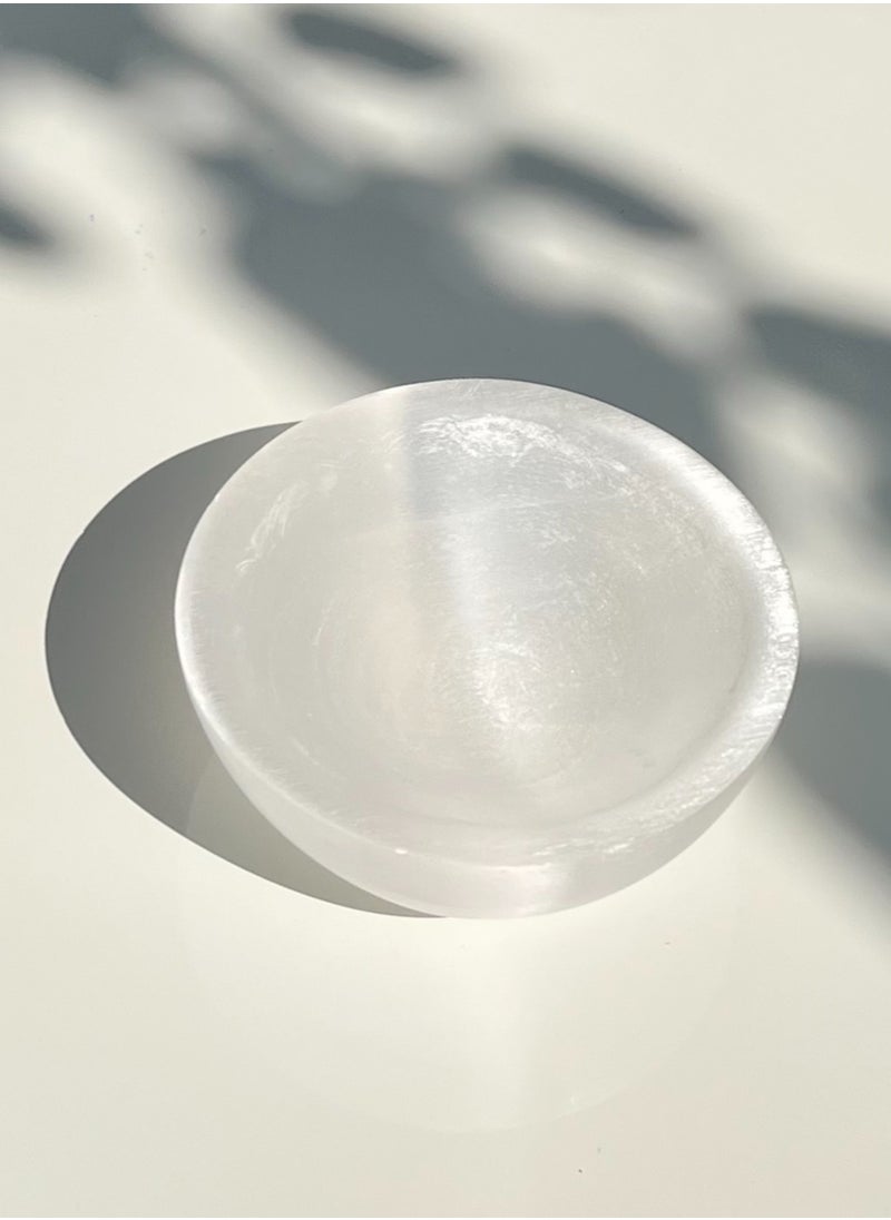 TheraLuma Hand-Carved White Selenite Bowl – 9 cm (3.5