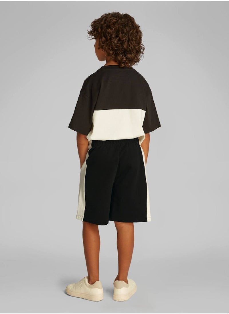 Relaxed Jogger Shorts