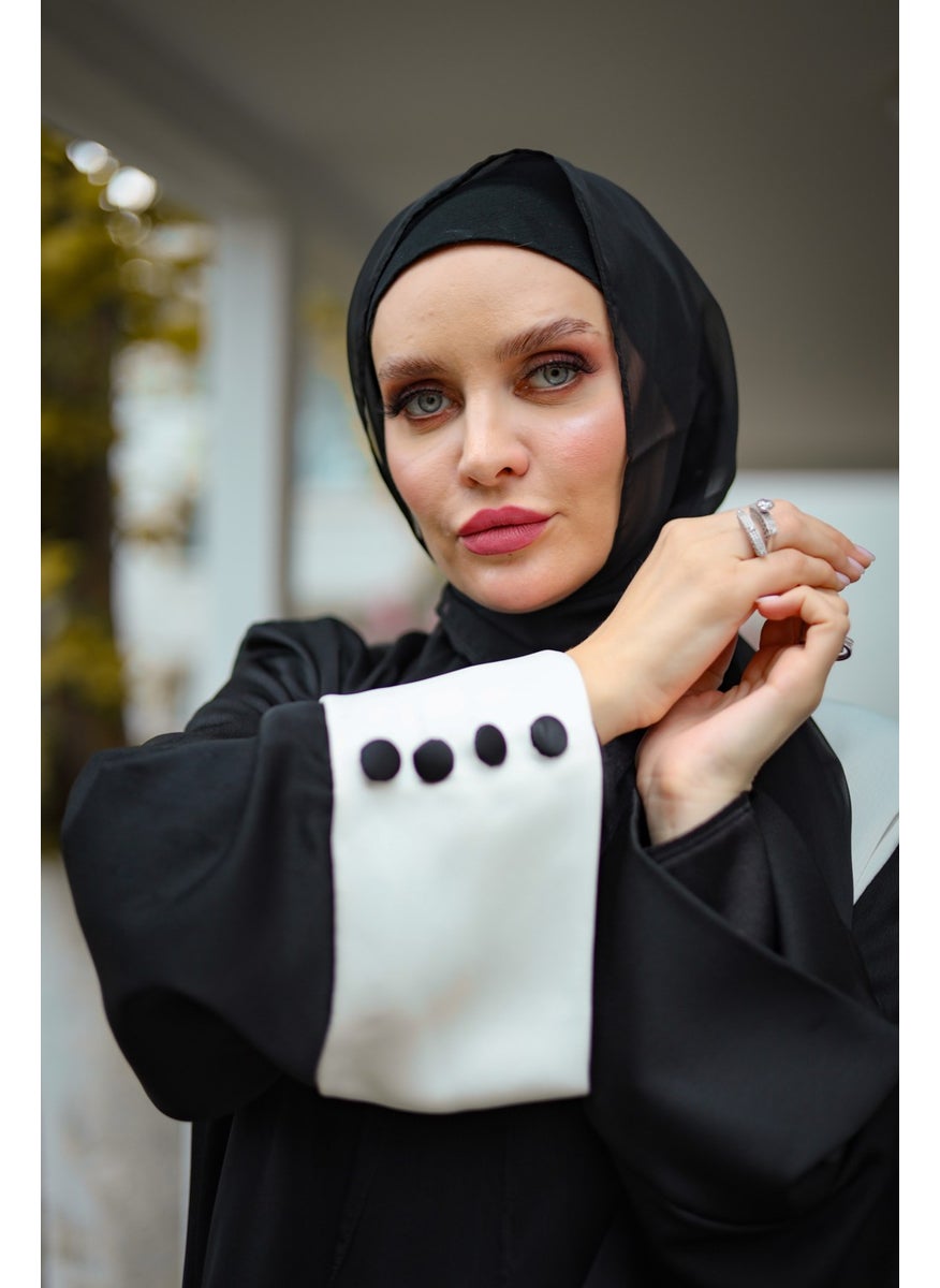 Wonderful Wear Black and White Colors Abaya