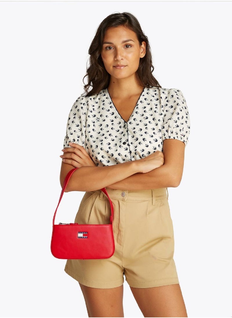 Essential Shoulder Bag