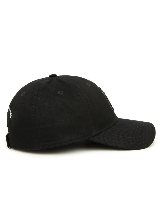 Logo cap