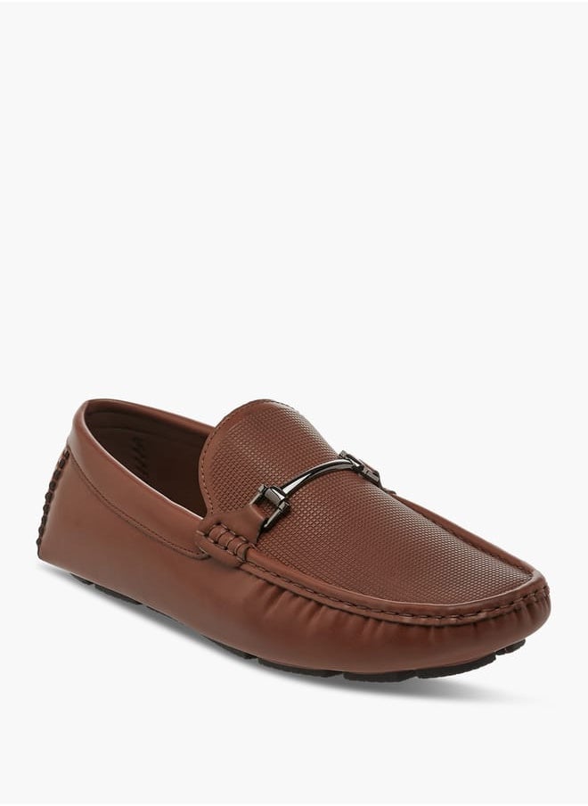 Men Metal Accent Slip-On Moccasins