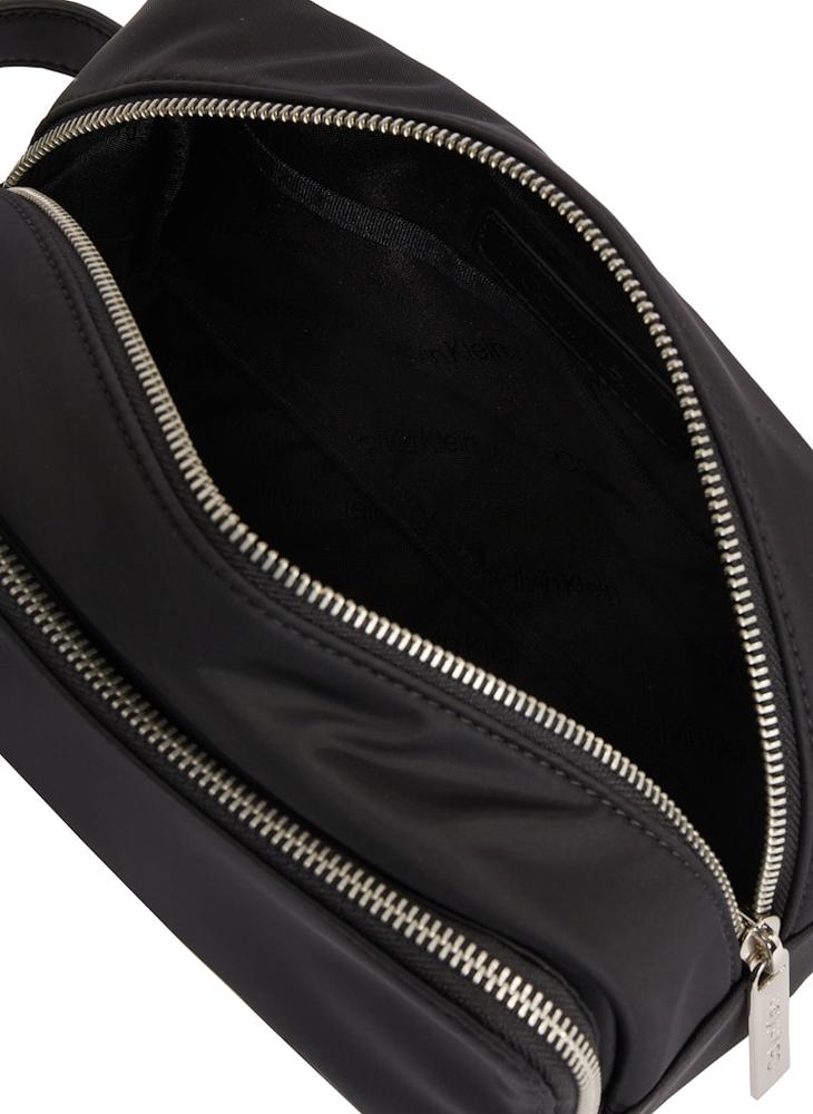 BUSINESS TECH WASH BAG