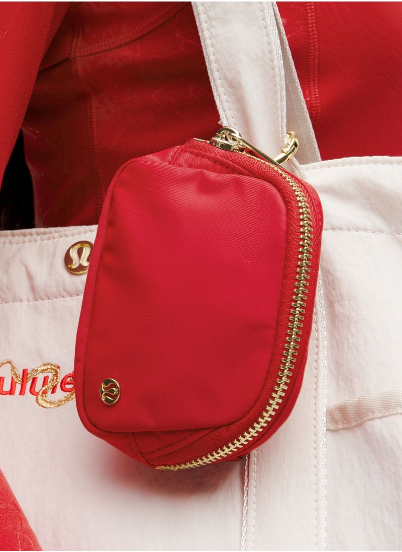 Lululemon Everywhere Beltbag Nano