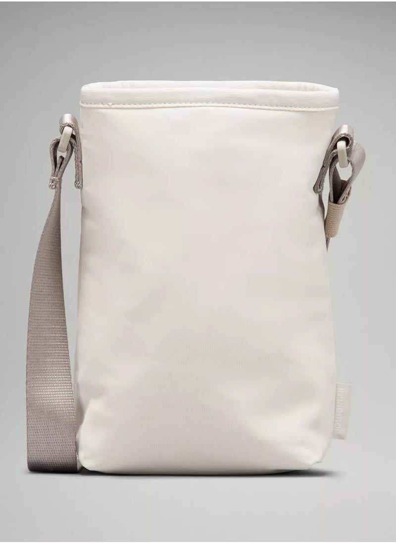 Lululemon Water Bottle Crossbody with Front Pocket 2L