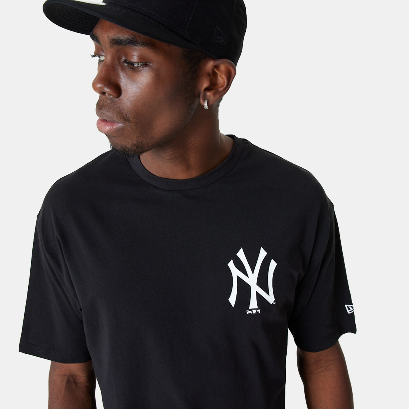Men's MLB New York Yankees Essential T-Shirt