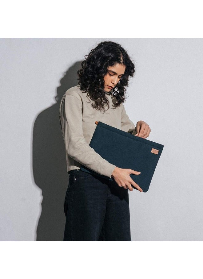 DailyObjects Midnigh Blue Skipper Sleeve Small Compatible for iPad/Tablet 11 inch