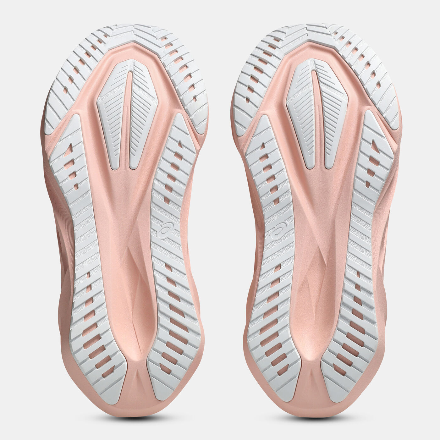 Women's NOVABLAST 5 Running Shoes