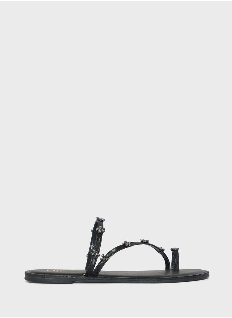 Toe Post Detail Flat Sandal With Floral Diamante