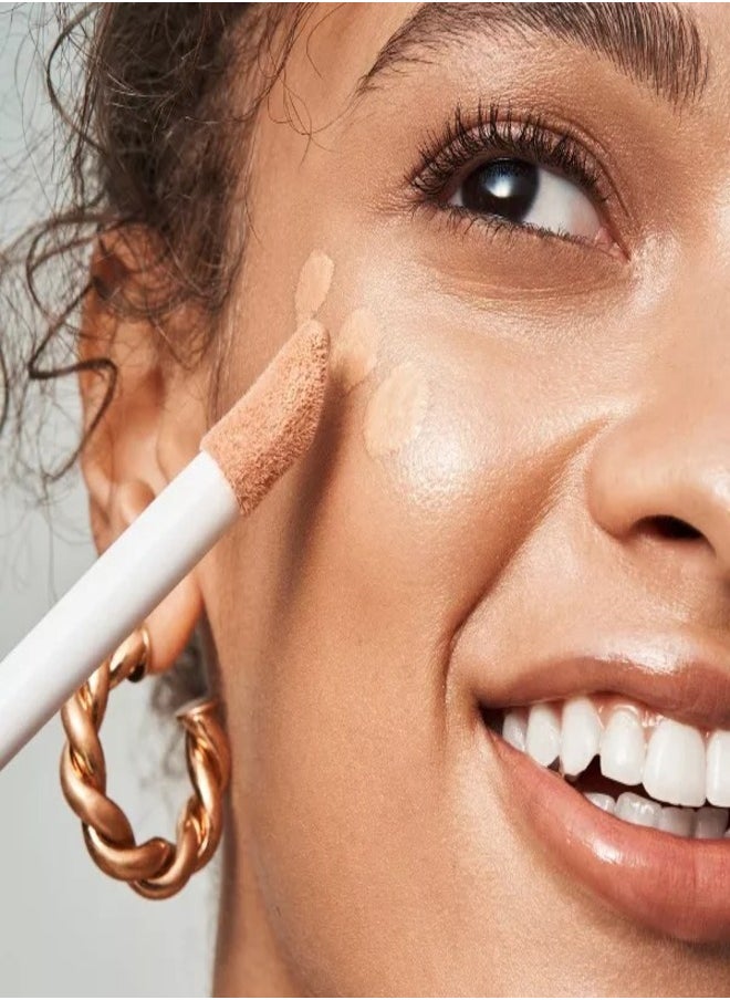 e.l.f. Halo Glow Liquid Filter Complexion Booster – Shade 0.5 Fair, 31.5ml | Illuminating Liquid Makeup for Radiant, Soft-Focus Glow | Infused with Hyaluronic Acid | Hydrating, Vegan & Cruelty-Free
