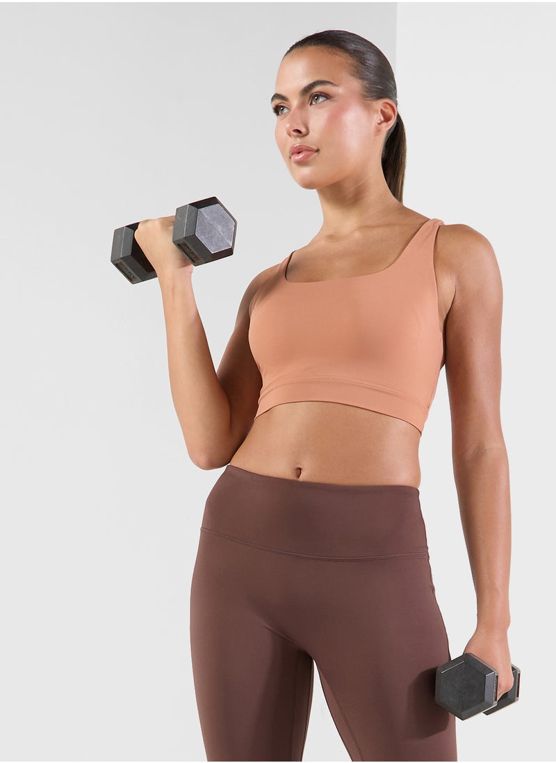 Medium Support Cutout Detail Sports Bra