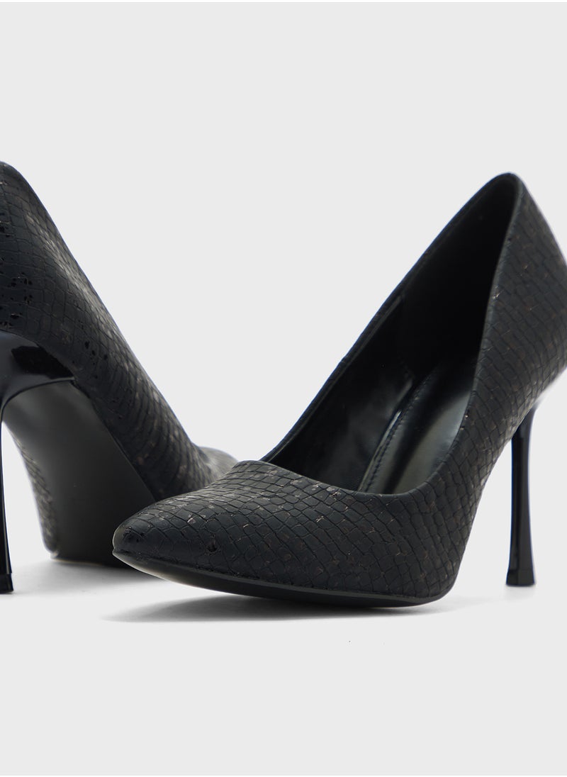Metallic Textured Classic Pump